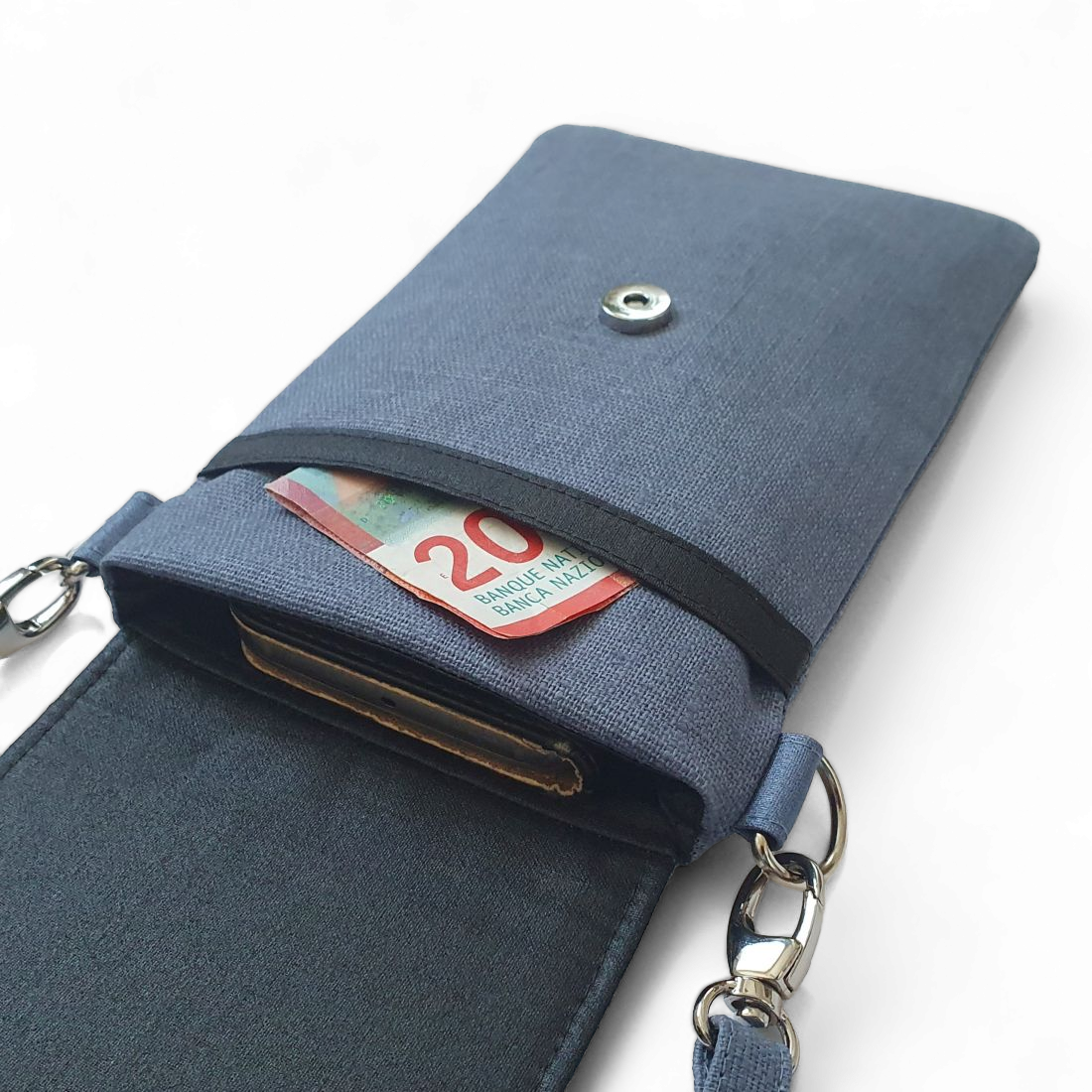 Handytäschchen mit Stickerei (jeansblau)